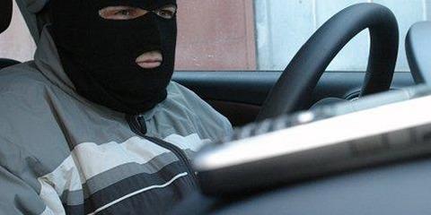 В Самаре задержан таксист, грабивший банки В Самаре задержан таксист, грабивший банки