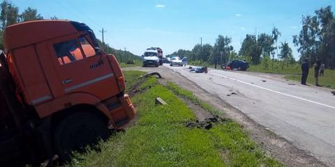 В Самарской области водитель «двенадцатой» погиб в ДТП