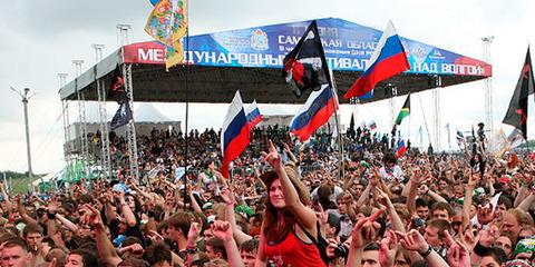 Путина просят вернуть «Рок над Волгой» Самаре Путина просят вернуть «Рок над Волгой» Самаре