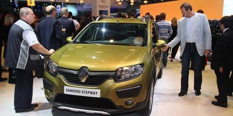 Стали известны рублевые цены нового Renault Sandero