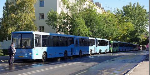 В Самаре пустили автобус по театральному маршруту