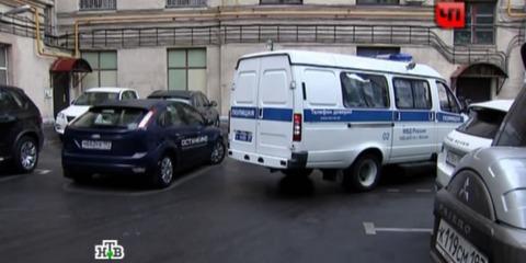 Житель Самары застрелил жену, позвонил родственнику и покончил с собой Житель Самары застрелил жену, позвонил родственнику и покончил с собой