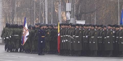 В Самаре прошла генеральная репетиция парада Памяти на пл. Куйбышева