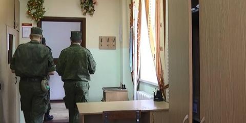 22-летний военнослужащий ранил мужчину в драке около бара в Самаре