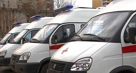 В Самаре водитель BMW сбил 16-летнюю девушку и врезался в «Шкоду»