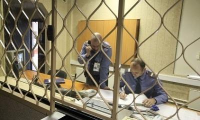 Полицейский незаконно выдавал разрешения на оружие в Самаре