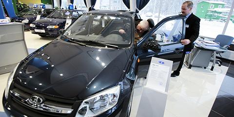 АвтоВАЗ отказался повышать в декабре цены на Lada