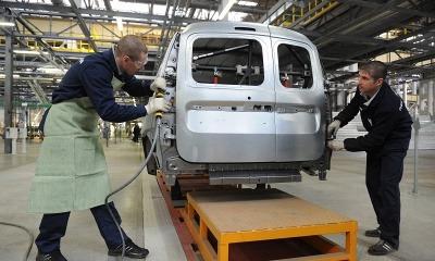 Все топ-менеджеры АВТОВАЗа пересели на отечественные автомобили