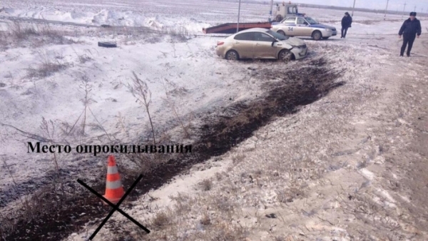 В Самарской области «Kиа Рио» вылетела в кювет и перевернулась, пострадала пассажирка