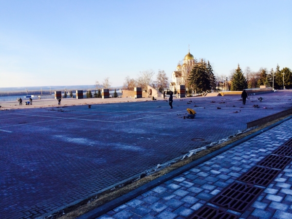 В Самаре на площади Славы нашли много брака после ремонта