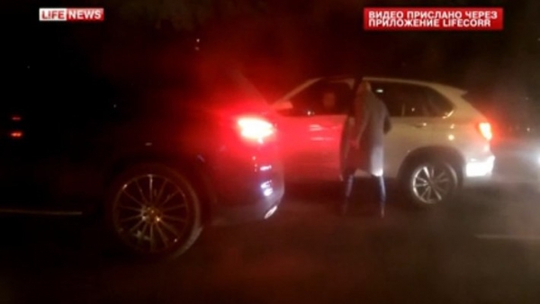 Телеведущий Дмитрий Хрусталёв подрался с водителем внедорожника