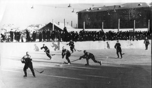 1 января 1948 года куйбышевское «Динамо» провело свой первый матч первенства страны по канадскому хоккею