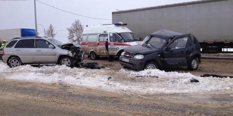 В аварии на тольяттинском Обводном шоссе пострадали три человека