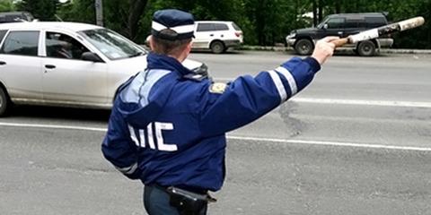 В Самаре инспектор ГИБДД получил взятку 40 тысяч рублей